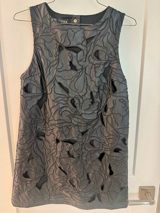 Zara Dresses & Skirts - Zara Floral Cutout Mini Dress